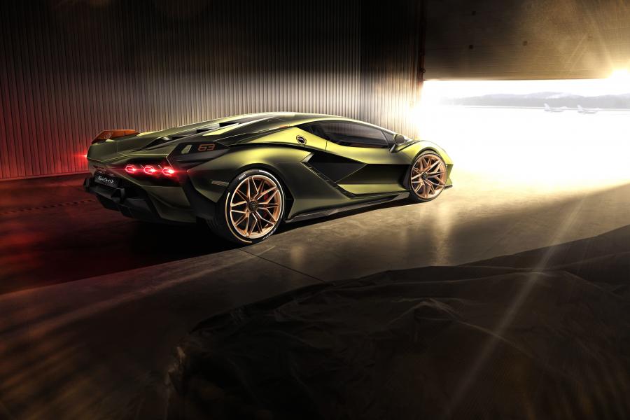  Lamborghini Sian 2019 года  (фото 13 из 18)